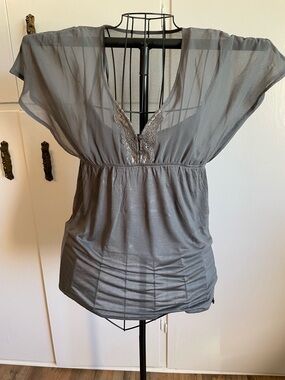 Converse Gray Sheer V-Neck Lace-Trim Blouse